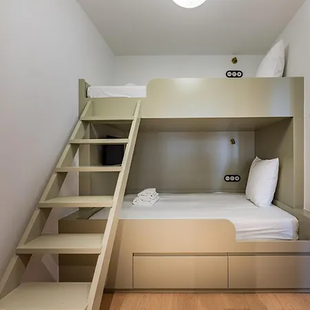 New 6 People - Saint Germain Notre-dame#ac Paris