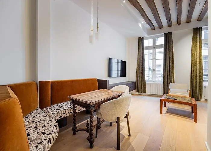 New 6 People - Saint Germain Notre-dame#ac * Paris