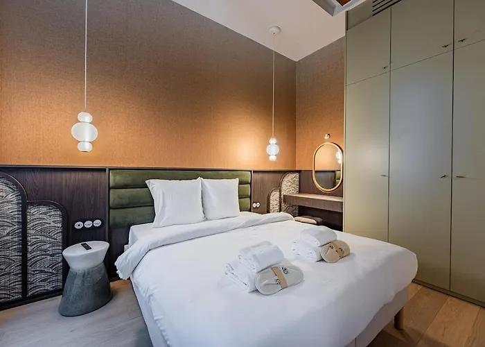 New 6 People - Saint Germain Notre-dame#ac * Париж