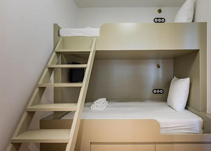 New 6 People - Saint Germain Notre-dame#ac Paris